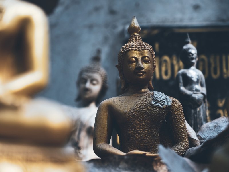 buddha statue buddha thailande esprit nomade voyages
